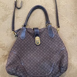 Louis vitton crossbody/shoulder bag
